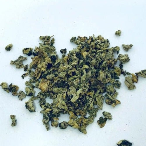 荷叶茶 (Lotus leaf tea)
